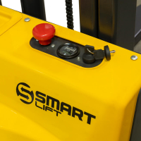 Штабелер самоходный CDD12A (1200 кг; 3 м; li-ion 24В / 60Ач) SMARTLIFT HV Market