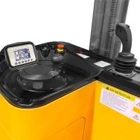 Штабелер самоходный с кабиной CDD15C (1500 кг; 6,5 м; 24В / 400Ач, PV, EPS) SMARTLIFT HV Market