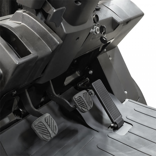 Погрузчик дизельный CPCD30T8 (3000 кг, 4,8 м, Mitsubishi S4S) SMARTLIFT