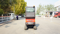 Мини-экскаватор QUADTRAC E22U PRO (2.2т, кабина, A/C, квикаплер, бур, 3 ковша) HV Market