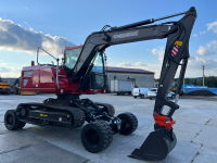 Мини-экскаватор QUADTRAC X9R HV Market