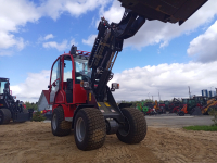 Мини-погрузчик QUADTRAC WL40T (800 кг, телескопическая стрела 3800 мм) HV Market