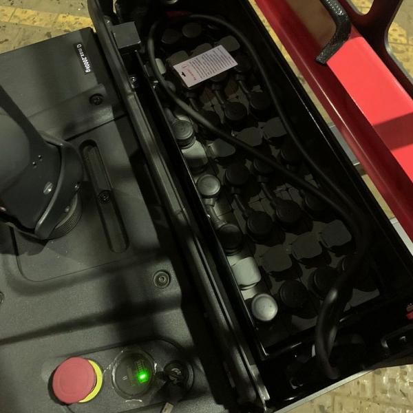 Тележка самоходная электрическая TX 20N OXLIFT 2000 кг