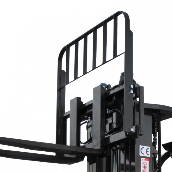 Электрический погрузчик YETT CPD18-A3H4-M-M300-3W HV Market